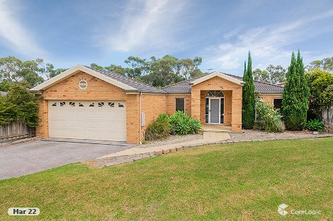 33 Hammerwood Grn, Beaconsfield, VIC 3807