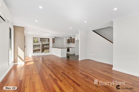 2/15 Steven St, Hurstbridge, VIC 3099