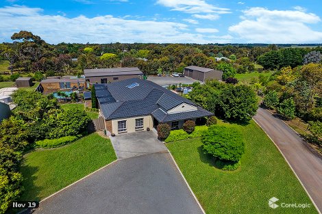 9 Kiaman Cl, Bushfield, VIC 3281