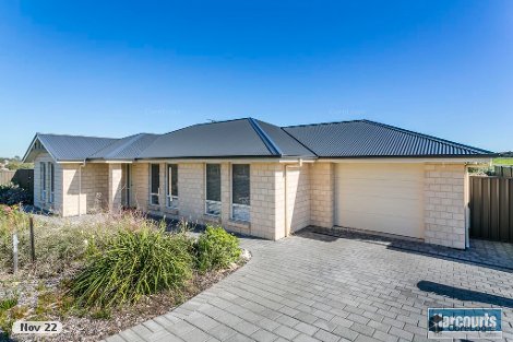 13 Kangaroo Thorn Rd, Trott Park, SA 5158