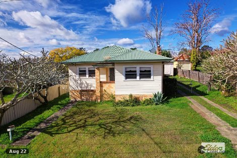 2 Campbell St, Taree, NSW 2430