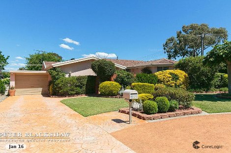 32 Wittenoom Cres, Stirling, ACT 2611