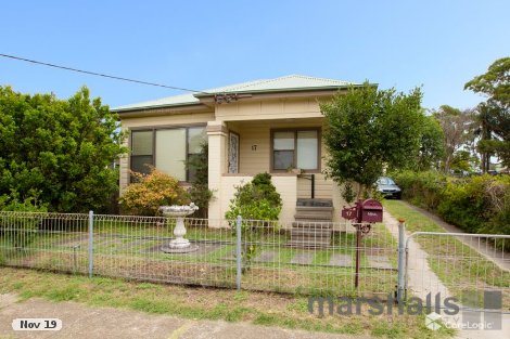 17 Hutchinson St, Redhead, NSW 2290