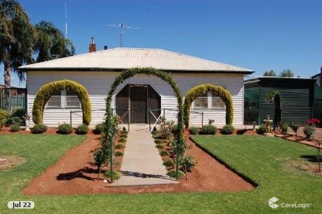 26 Zara St, Goolgowi, NSW 2652