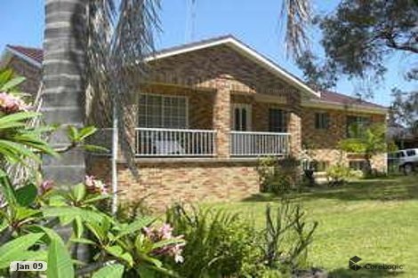 3 Neptune Pl, Croudace Bay, NSW 2280