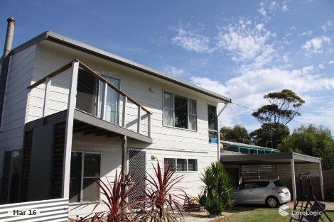 84 Blays Rd, Lake Tyers Beach, VIC 3909