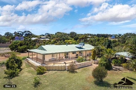 4 Sexton Dr, Moresby, WA 6530