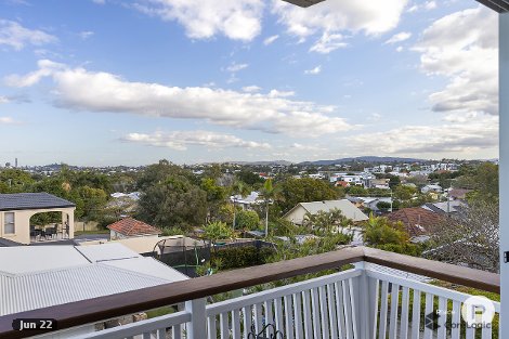 24 Barker St, Wavell Heights, QLD 4012