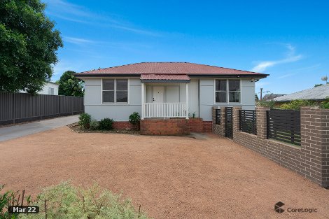 27 Birriley St, Bomaderry, NSW 2541