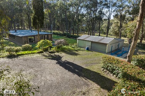 68 Halpern Rd, Woodend, VIC 3442