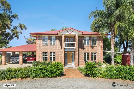 84 Benlow Rd, Waikerie, SA 5330