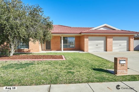 34 Hargrave Ave, Lloyd, NSW 2650