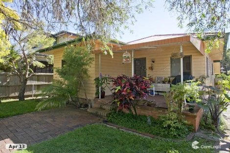 92 Grattan Tce, Manly, QLD 4179