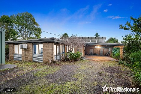 21 Railway Pde, Wandin North, VIC 3139