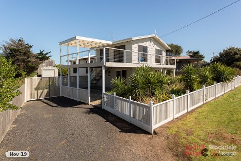 17 Hopetoun Cres, Surf Beach, VIC 3922