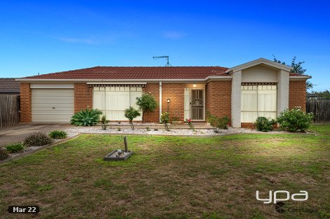 6 Peters Cl, Maddingley, VIC 3340