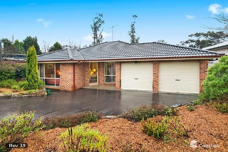 9 Yester Rd, Wentworth Falls, NSW 2782