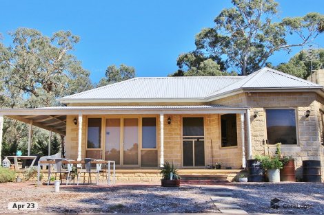 256 Dry Creek Rd, Bonnie Doon, VIC 3720