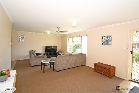 125 Hammond St, Urangan, QLD 4655