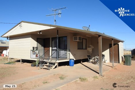 69 Werna St, Winton, QLD 4735