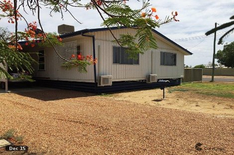 15 Thrush Rd, Longreach, QLD 4730