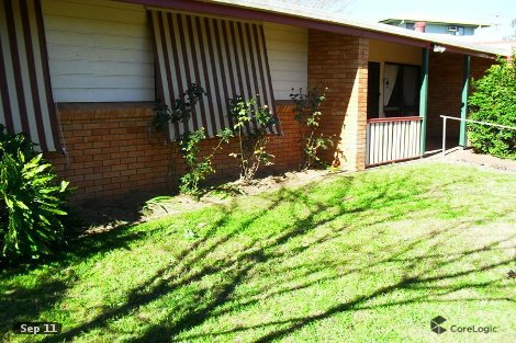 10 Hospital Tce, Nanango, QLD 4615