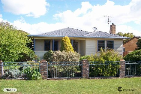 2 Lackey St, Guyra, NSW 2365