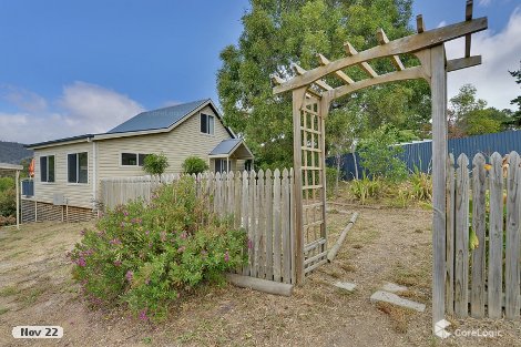 11 Blackwood Ct, White Beach, TAS 7184