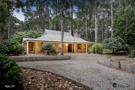 5 Doonaha Rd, Cockatoo, VIC 3781