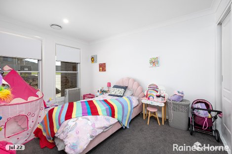 32 Jumbuck Dr, Gobbagombalin, NSW 2650