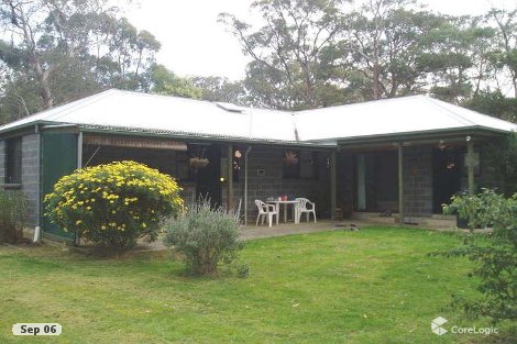 35 Miners Hut Rd, Haddon, VIC 3351