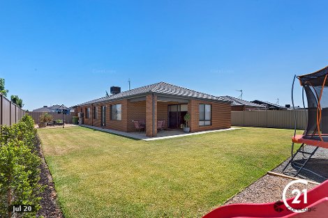 18 Wilkinson Dr, Echuca, VIC 3564