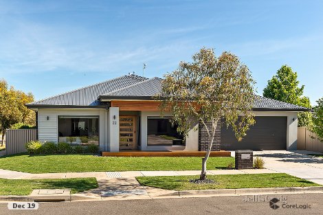 22 Oberon St, Alfredton, VIC 3350