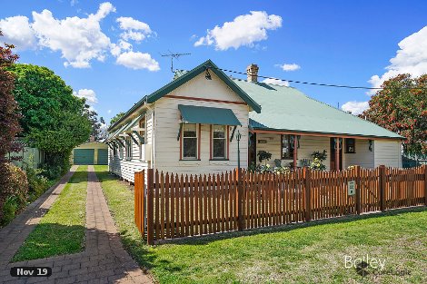 22 William St, Singleton, NSW 2330