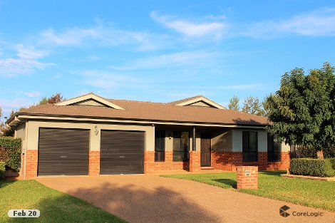 18 Woomera Pl, Glenfield Park, NSW 2650