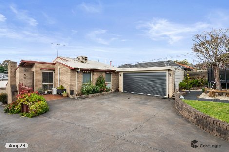 33 Rolling Hills Rd, Chirnside Park, VIC 3116