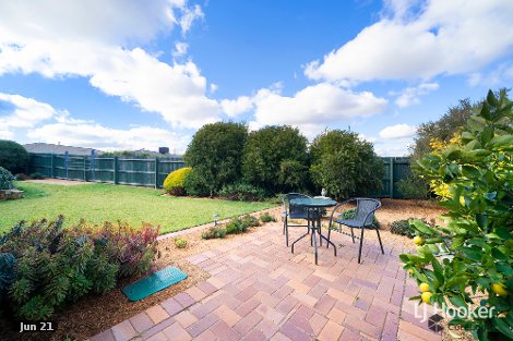 66 Macfarlane Burnet Ave, Macgregor, ACT 2615