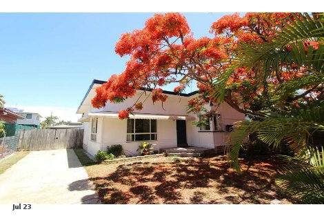 16 Clam St, Runaway Bay, QLD 4216