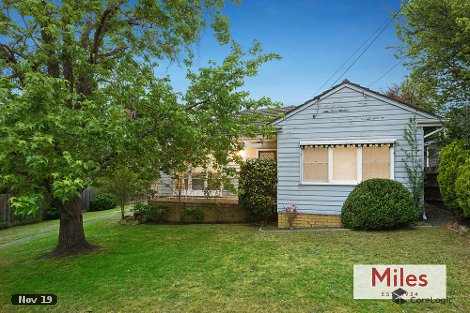 15 Moorwatha St, Macleod, VIC 3085