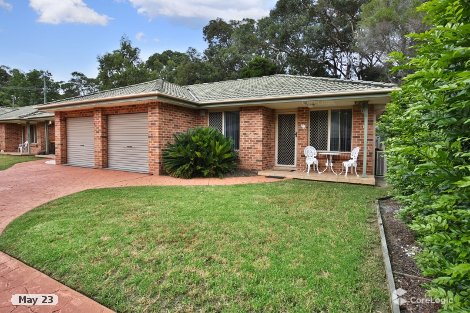 4/2 Maleen St, Bomaderry, NSW 2541