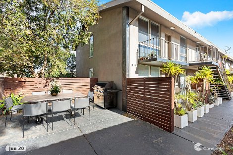 2/54 Ebden Ave, Black Rock, VIC 3193