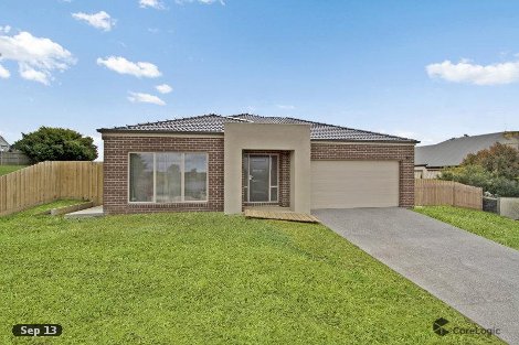 18 Samuel Ct, Woodend, VIC 3442