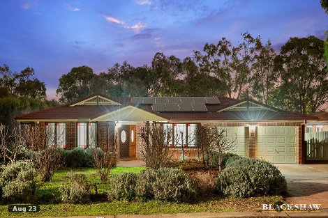 15 Macedon Cres, Palmerston, ACT 2913