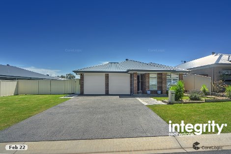 18 Evergreen Pl, South Nowra, NSW 2541