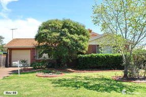 18 Hydrangea Pl, Macquarie Fields, NSW 2564