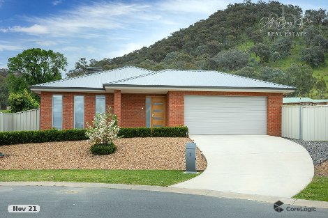 7 Fyfe Ct, West Wodonga, VIC 3690