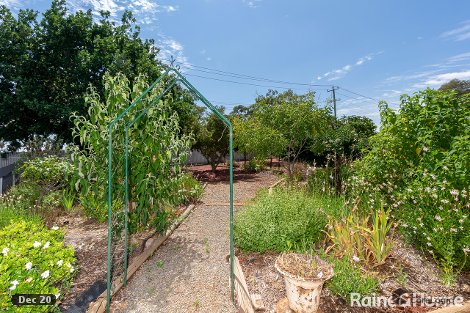 81 Devlin St, Coolamon, NSW 2701