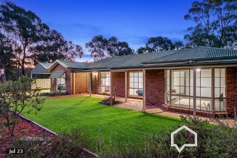 16 Clay Gully Ct, Maiden Gully, VIC 3551