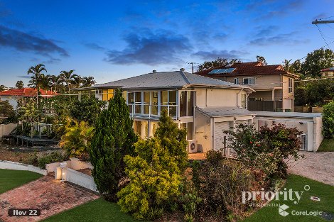 18 Longford St, Everton Hills, QLD 4053