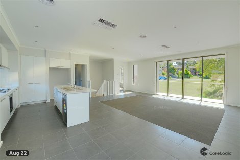 2/119 Yarana Dr, Mount Helen, VIC 3350